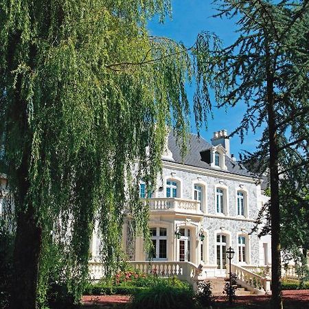 Logis Hotel & Restaurant - Le Chateau Des Tourelles 3 Etoiles Le Wast المظهر الخارجي الصورة